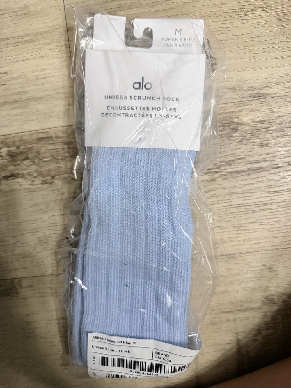 ALO Yoga Unisex Scrunch Sock — Light Blue